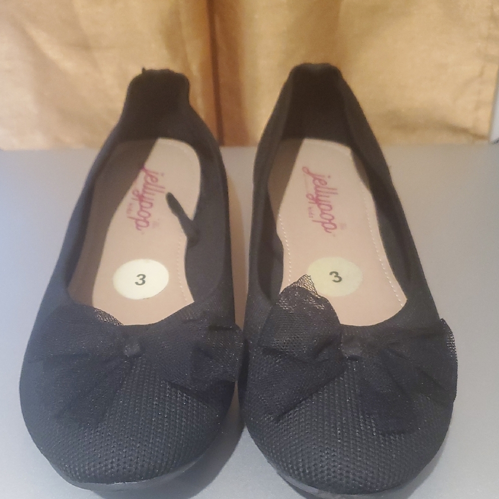 Jellypop Black Dress Shoes with Bow Accent